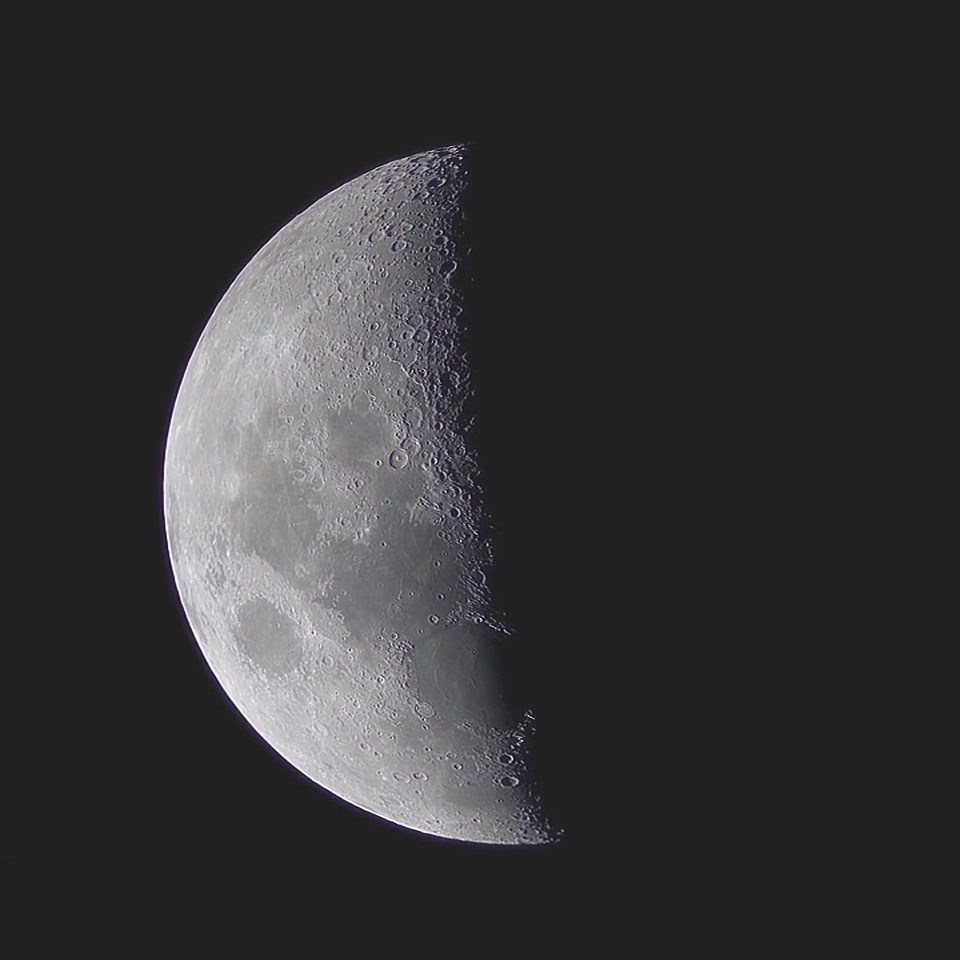 Луна в телескоп Meade StarPro AZ 90 мм