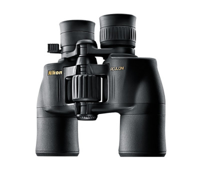 Бинокль Nikon Aculon A211 8-18x42 Бинокль Nikon Aculon A211 8-18x42