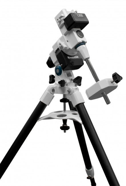 Экваториальная монтировка Meade LX85 (с пультом AudioStar) Экваториальная монтировка Meade LX85 (с пультом AudioStar)