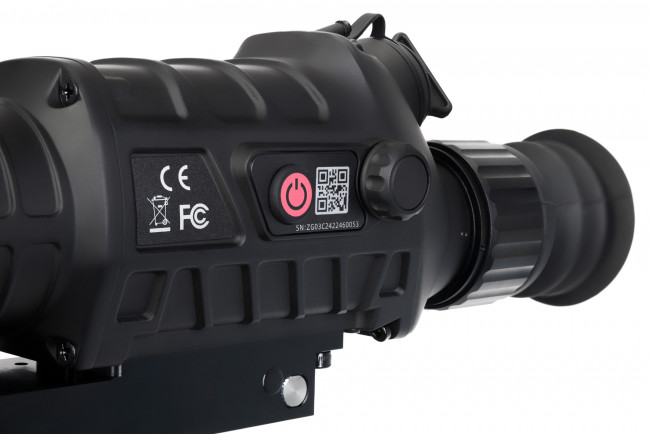 Прицел тепловизионный Levenhuk Fatum RS150 Прицел тепловизионный Levenhuk Fatum RS150