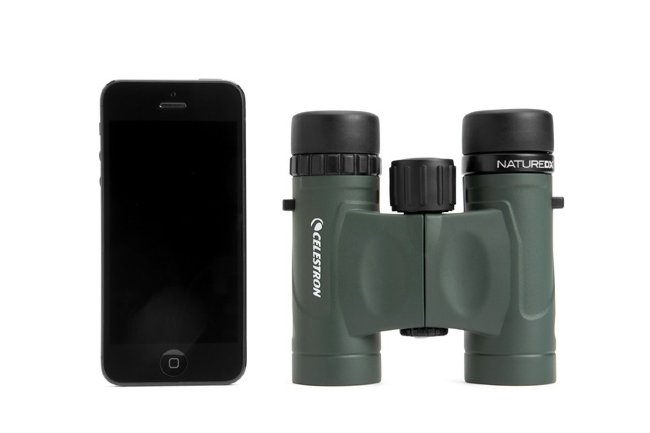Бинокль Celestron Nature DX 8x25 Roof