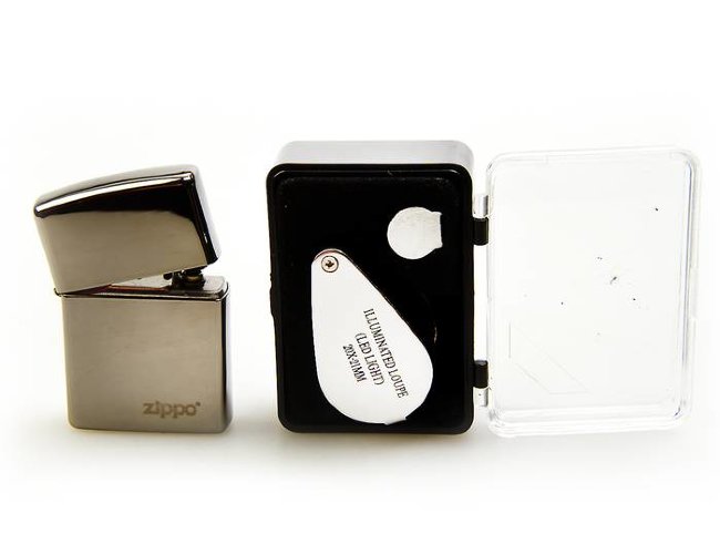 Лупа складная с подсветкой Veber 21007, 20x, 21 мм Лупа складная с подсветкой Veber 21007, 20x, 21 мм