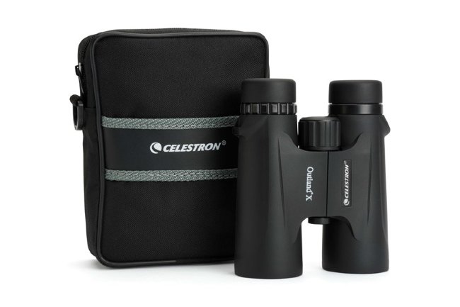 Бинокль Celestron Outland Х 8x42