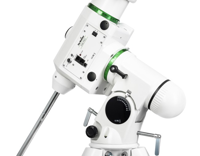 Монтировка Sky-Watcher EQ6 PRO SynScan GOTO со стальной треногой (без «ласточкина хвоста») Монтировка Sky-Watcher EQ6 PRO SynScan GOTO со стальной треногой (без «ласточкина хвоста»)