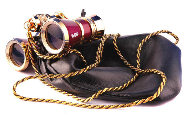 Бинокль театральный Veber Opera БГЦ 3x25 с цепочкой, красный/золотой