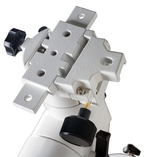 Монтировка Sky-Watcher EQ5 с искателем полюса и стальной треногой Монтировка Sky-Watcher EQ5 с искателем полюса и стальной треногой