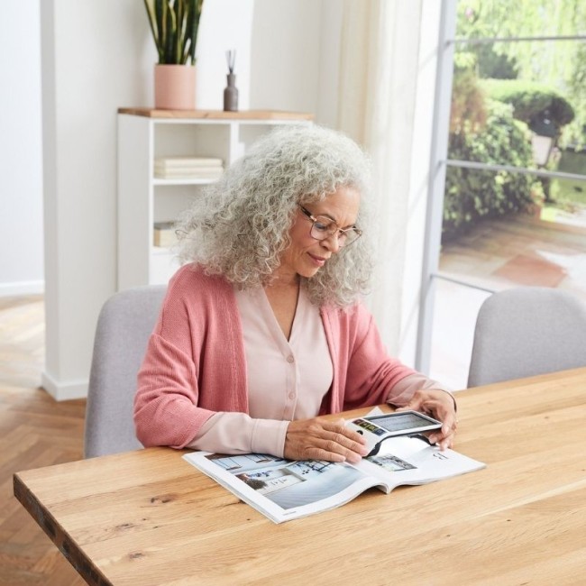 Видео-лупа цифровая Eschenbach smartlux DIGITAL New Видео-лупа цифровая Eschenbach smartlux DIGITAL New