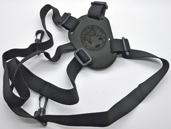 Бинокль Bresser National Geographic 8x42 с разгрузочным ремнем Бинокль Bresser National Geographic 8x42 с разгрузочным ремнем