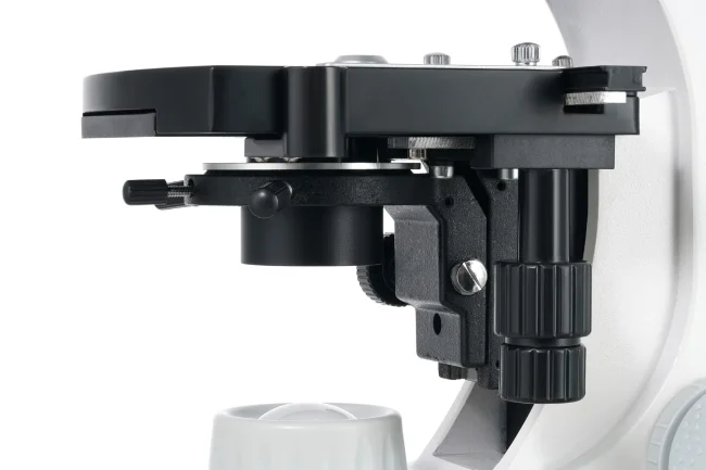 Микроскоп цифровой Levenhuk D900T, 5,1 Мпикс, тринокулярный Микроскоп цифровой Levenhuk D900T, 5,1 Мпикс, тринокулярный