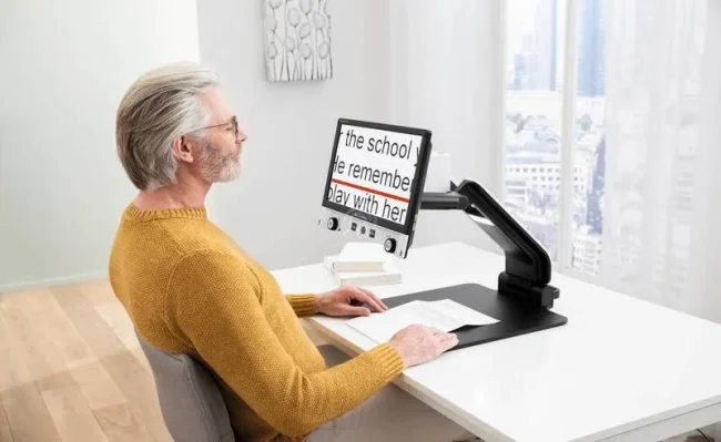 Видеоувеличитель Eschenbach vario DIGITAL FHD Advanced, 15.6", столик X/Y