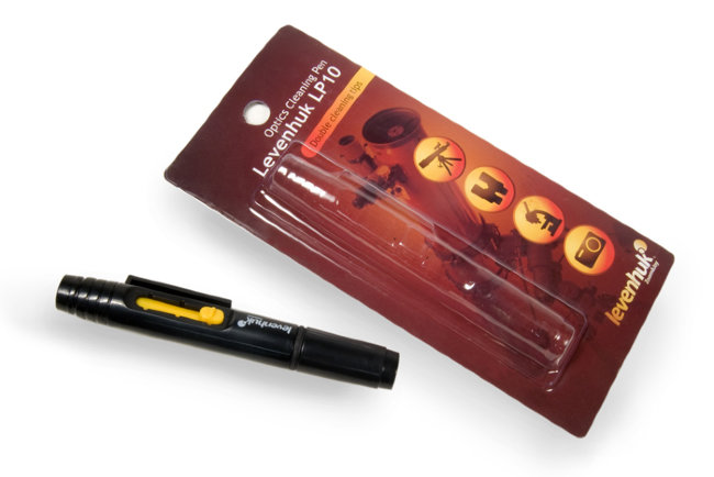 Карандаш чистящий Levenhuk Cleaning Pen LP10 Карандаш чистящий Levenhuk Cleaning Pen LP10