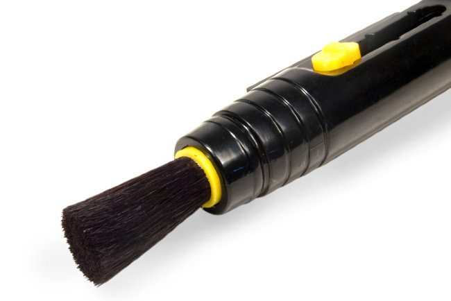 Карандаш чистящий Levenhuk Cleaning Pen LP10 Карандаш чистящий Levenhuk Cleaning Pen LP10