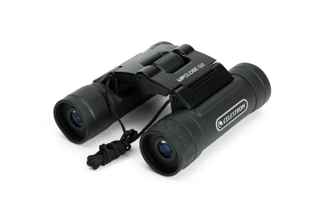 Бинокль Celestron UpClose G2 10x25