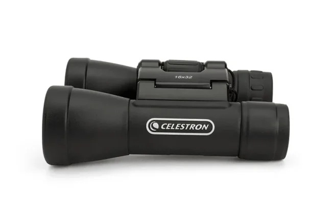 Бинокль Celestron UpClose G2 16x32