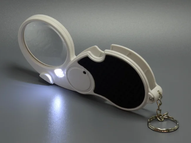 Лупа карманная 5х-45мм складная с подсветкой (1 LED) Kromatech MG6901