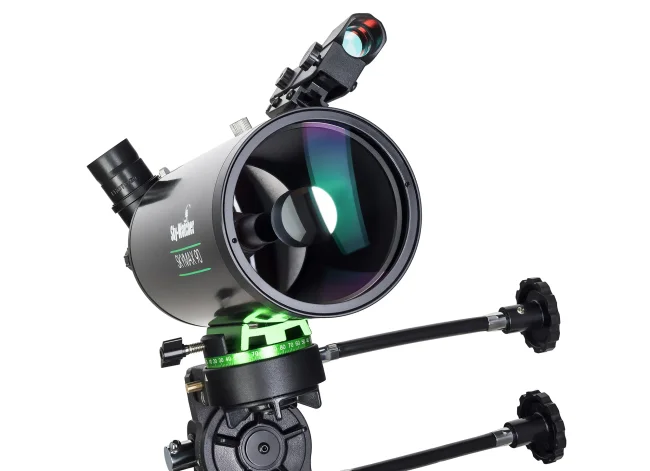 Телескоп Sky-Watcher MAK90 StarQuest EQ1, с коллимационными винтами Телескоп Sky-Watcher MAK90 StarQuest EQ1, с коллимационными винтами