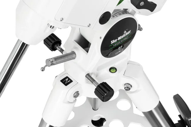 Монтировка Sky-Watcher HEQ5-R PRO SynScan GOTO со стальной треногой Монтировка Sky-Watcher HEQ5-R PRO SynScan GOTO со стальной треногой