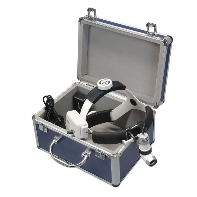 Головной осветитель Микромед KD202A-7