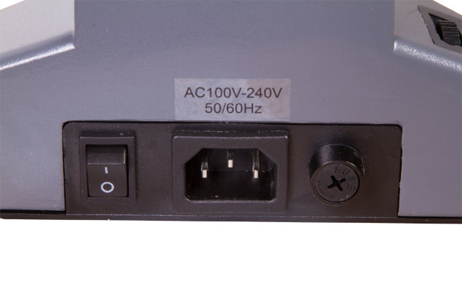 Микроскоп Levenhuk 700M, монокулярный Микроскоп Levenhuk 700M, монокулярный