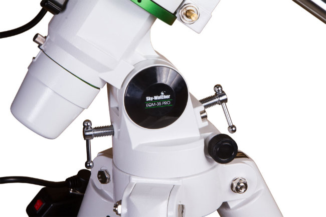 Монтировка Sky-Watcher EQM-35 PRO SynScan GOTO с треногой NEQ5