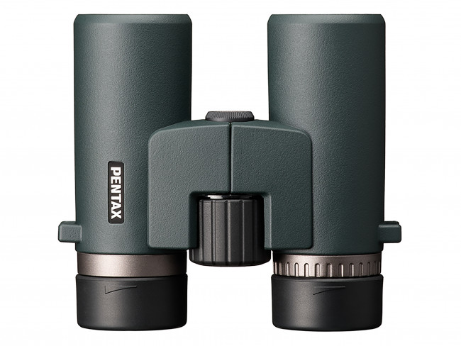 Бинокль Pentax AD 10X32 ED