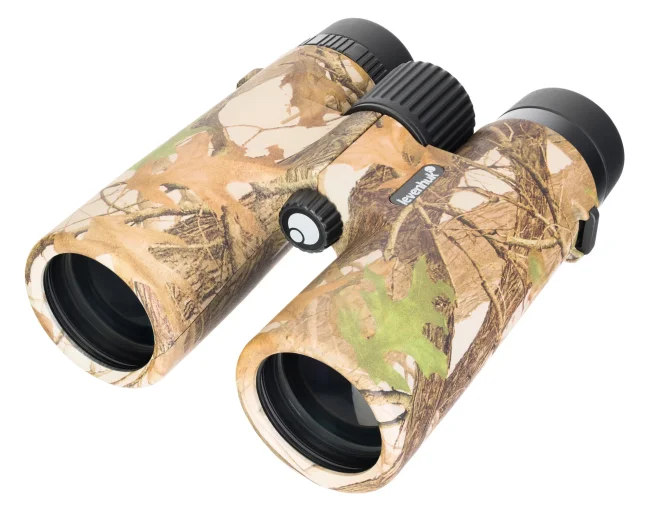 Бинокль Levenhuk Camo Pine 10x42 с сеткой Бинокль Levenhuk Camo Pine 10x42 с сеткой