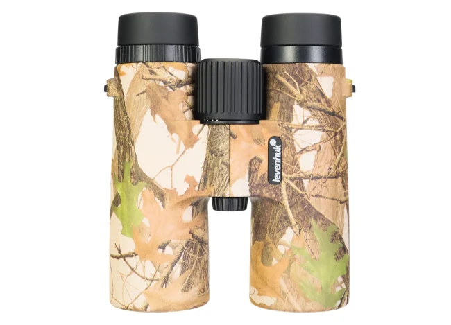 Бинокль Levenhuk Camo Pine 10x42 с сеткой Бинокль Levenhuk Camo Pine 10x42 с сеткой