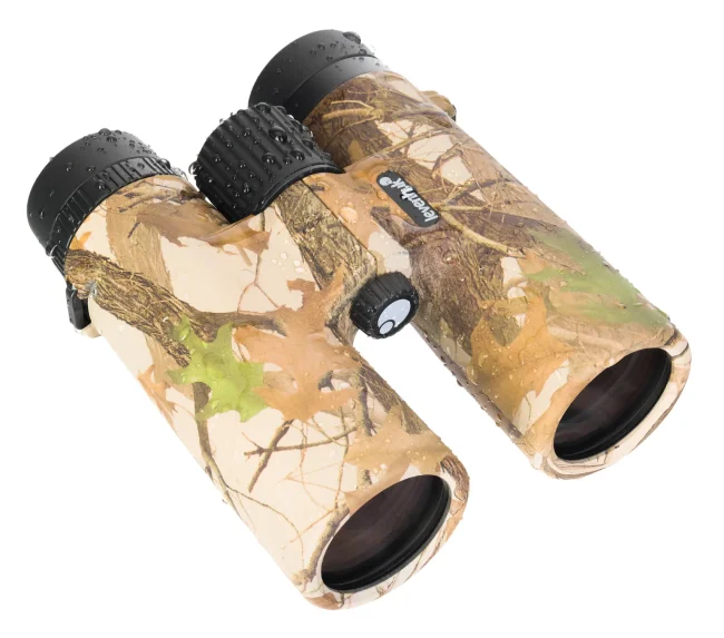 Бинокль Levenhuk Camo Pine 10x42 с сеткой Бинокль Levenhuk Camo Pine 10x42 с сеткой