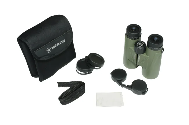 Бинокль Meade Wilderness 10x32