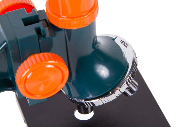 Микроскоп Levenhuk LabZZ M3