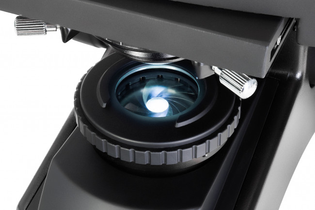 Микроскоп цифровой Levenhuk D870T, 8 Мпикс, тринокулярный Микроскоп цифровой Levenhuk D870T, 8 Мпикс, тринокулярный