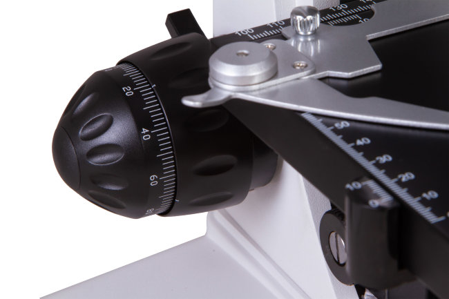 Микроскоп цифровой Levenhuk MED D20T, тринокулярный Микроскоп цифровой Levenhuk MED D20T, тринокулярный