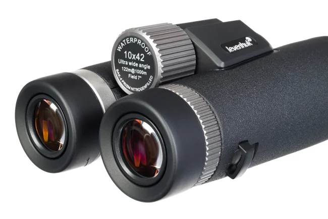 Бинокль Levenhuk Nitro ED 10x42 Бинокль Levenhuk Nitro ED 10x42