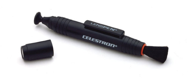 Карандаш для чистки оптики Celestron LensPen