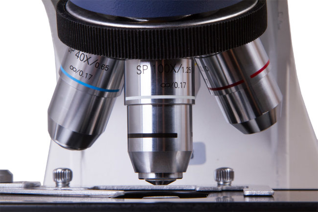 Микроскоп Levenhuk MED 1500 LED3