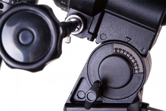 Телескоп Bresser Messier 90/500 EQ3 Телескоп Bresser Messier 90/500 EQ3