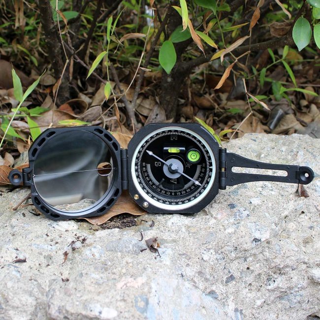 Компас SVBONY M2 черный