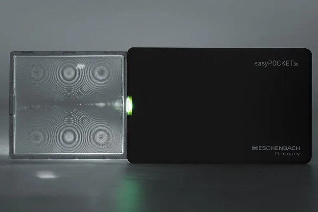 Лупа асферическая Eschenbach easyPOCKET, 50х45 мм, 3.0х (черная)