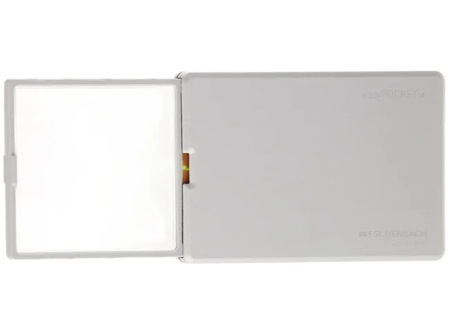 Лупа асферическая Eschenbach easyPOCKET, 50х45 мм, 3.0х (серебристая) Лупа асферическая Eschenbach easyPOCKET, 50х45 мм, 3.0х (серебристая)