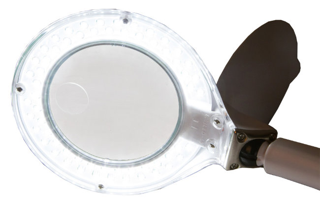 Лупа настольная Bresser 2х/4x, 100 мм, с подсветкой