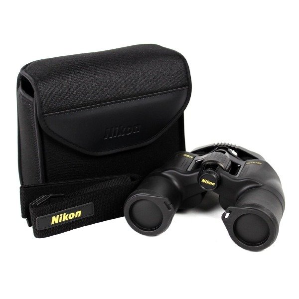Бинокль Nikon Aculon A211 10x42