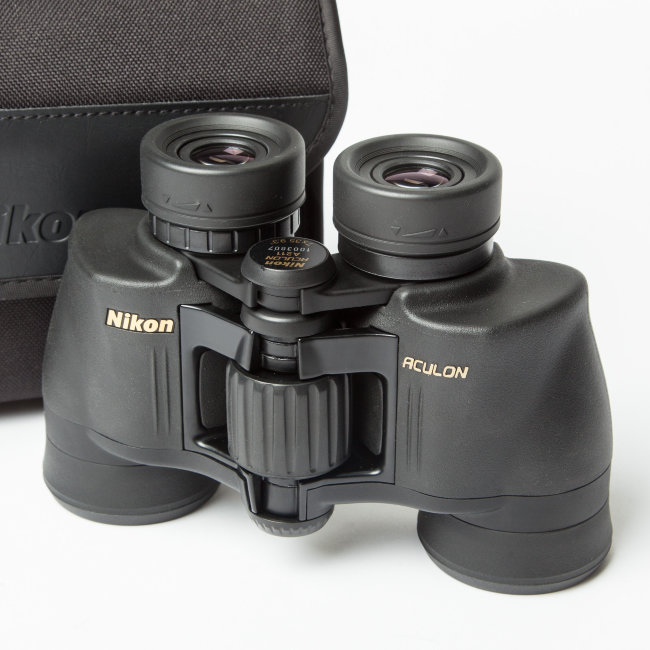 Бинокль Nikon Aculon A211 7x35 Бинокль Nikon Aculon A211 7x35