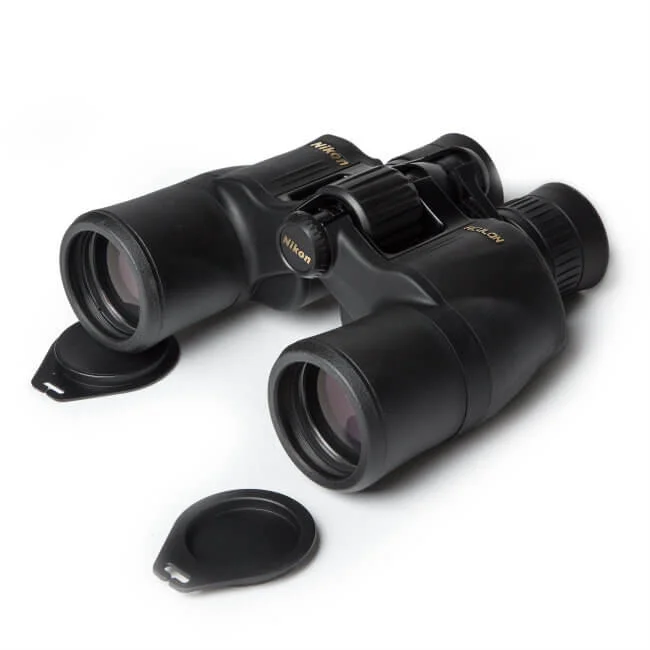 Бинокль Nikon Aculon A211 8-18x42