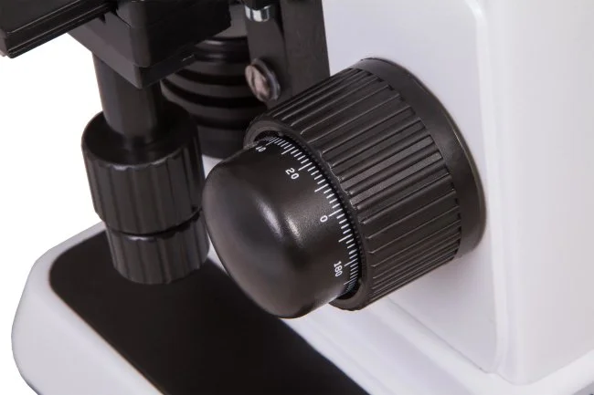 Микроскоп Bresser Erudit DLX 40–1000x