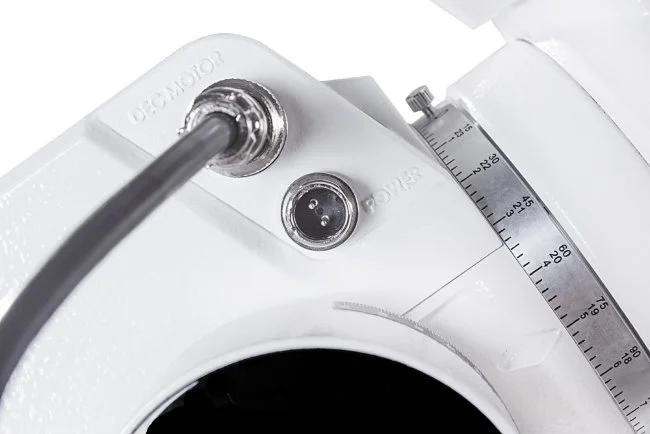 Монтировка Sky-Watcher AZ-EQ5 SynScan GOTO со стальной треногой NEQ5 Монтировка Sky-Watcher AZ-EQ5 SynScan GOTO со стальной треногой NEQ5