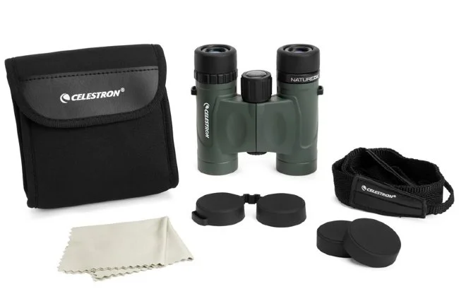 Бинокль Celestron Nature DX 10x25 Roof