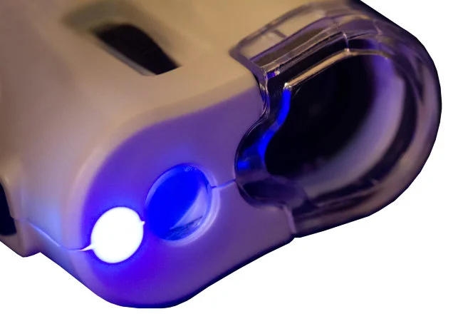 Микроскоп карманный для проверки денег Levenhuk Zeno Cash ZC2 Микроскоп карманный для проверки денег Levenhuk Zeno Cash ZC2