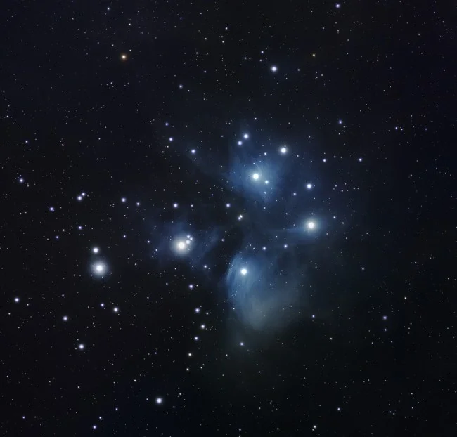 Цифровой смарт-телескоп Vaonis Vespera Essential Set Цифровой смарт-телескоп Vaonis Vespera Essential Set