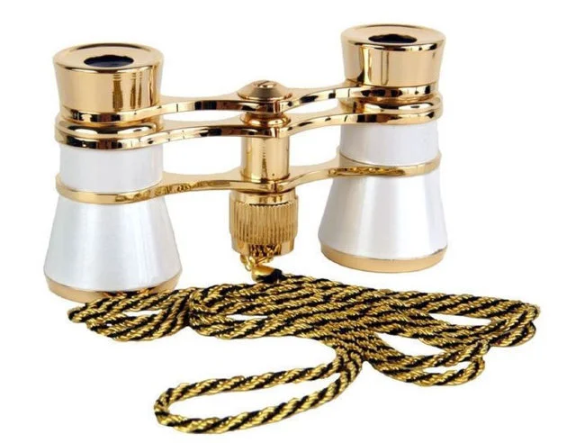 Бинокль театральный Veber Opera БГЦ 3x25 с цепочкой, белый/золотой