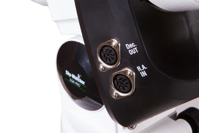 Монтировка Sky-Watcher EQ5 SynScan GOTO со стальной треногой Монтировка Sky-Watcher EQ5 SynScan GOTO со стальной треногой